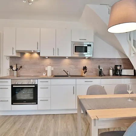 Bude 37 Bude 37 6 * Scharbeutz